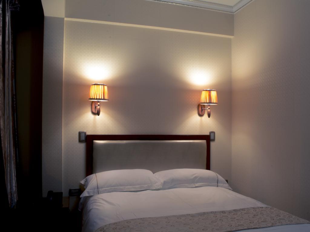 Hotel Pekin Iquique Exterior photo