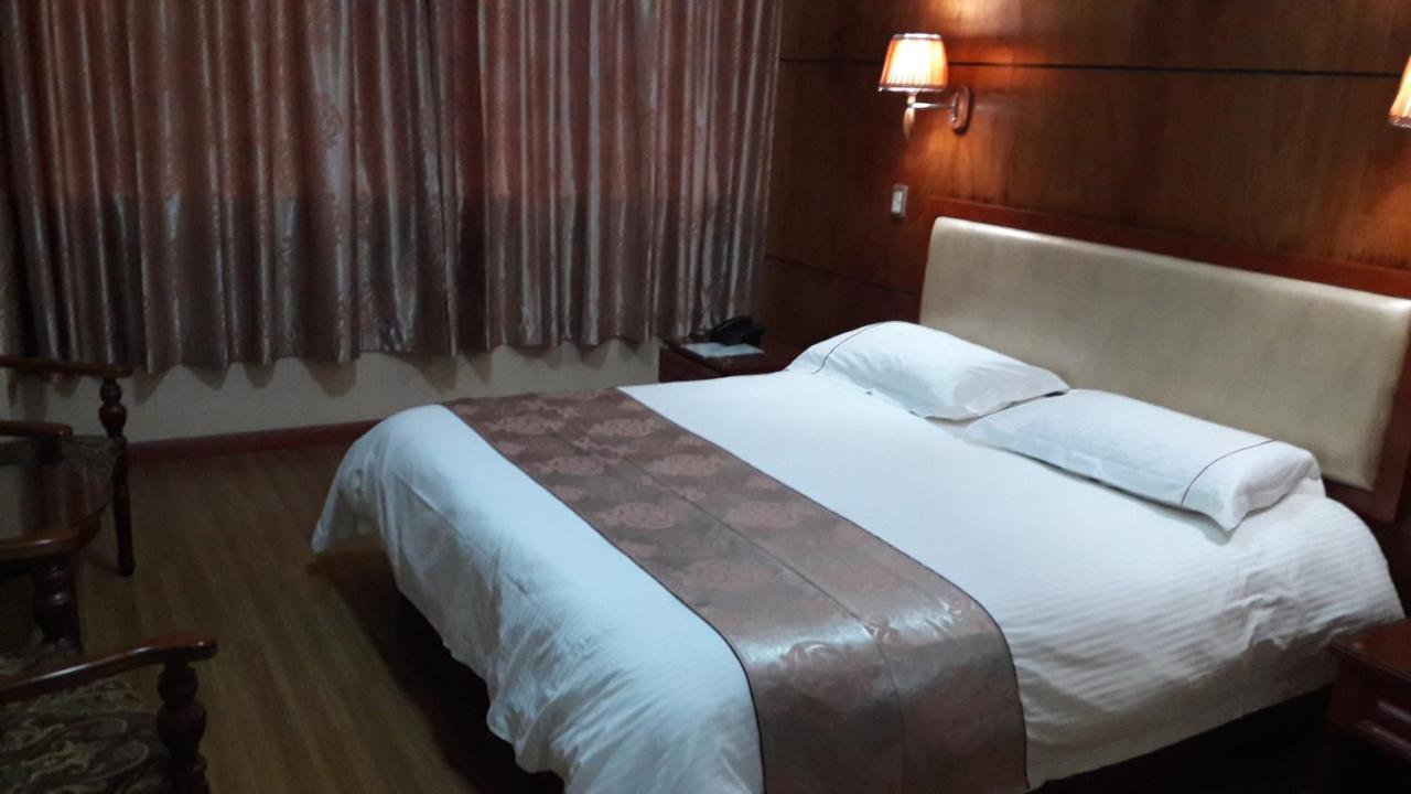 Hotel Pekin Iquique Exterior photo